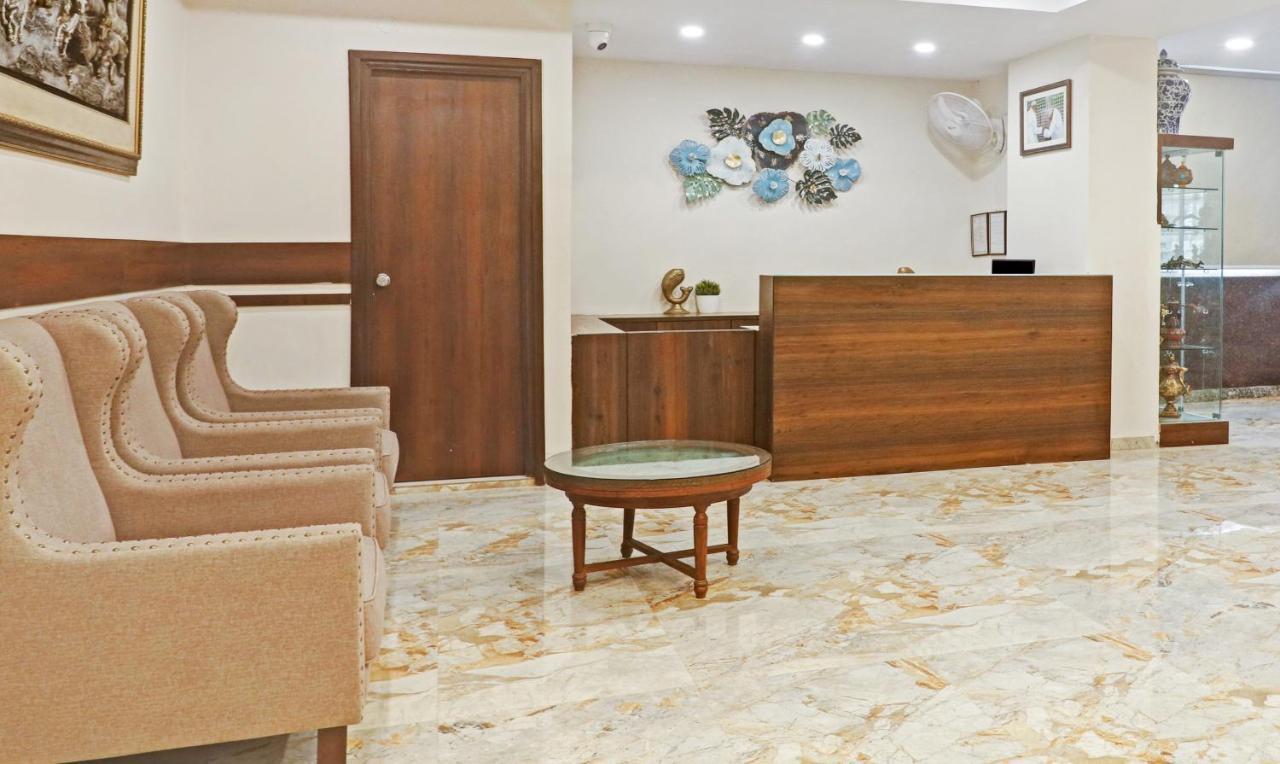 Hotel Treebo Arastu Grand Hyderabad Exterior foto