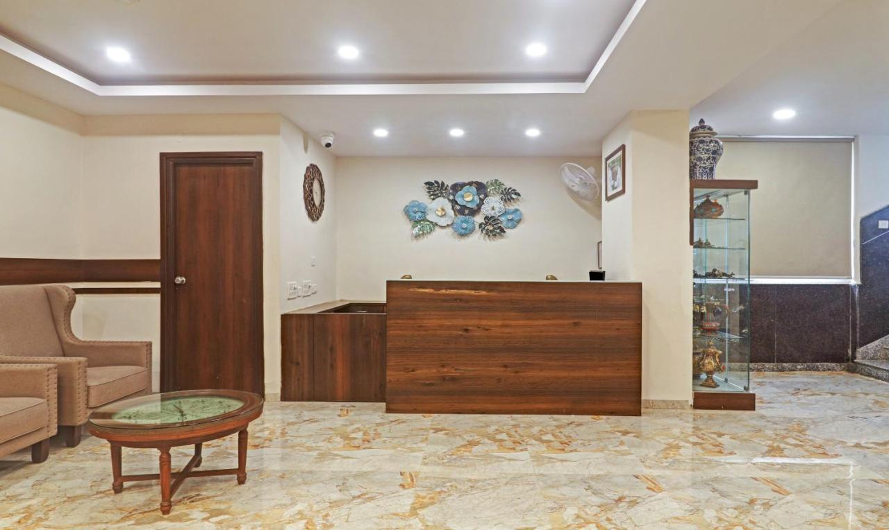 Hotel Treebo Arastu Grand Hyderabad Exterior foto